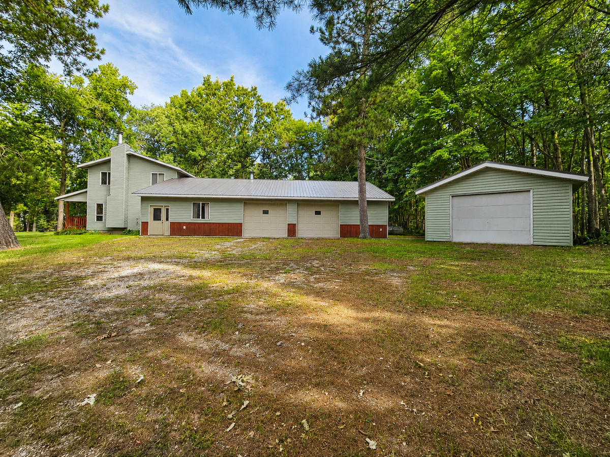 4902 Woodland Drive Nw, Hackensack, MN 56452 - #1