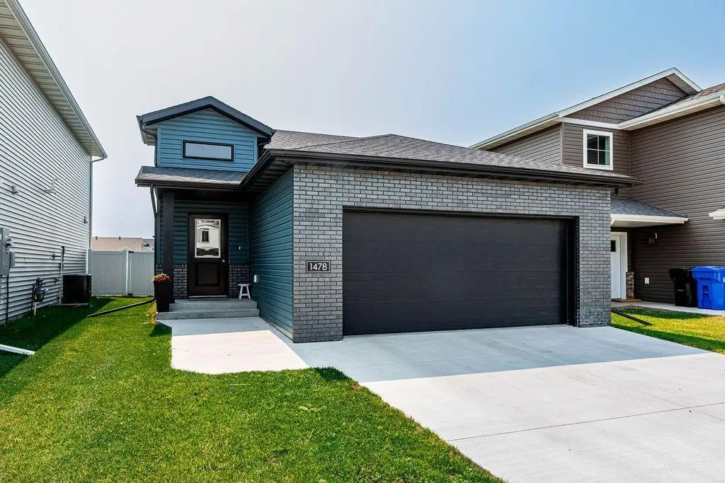 1478 69th Avenue S, Fargo, ND 58104 - #1