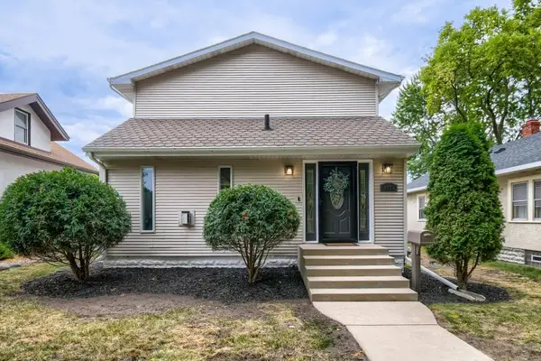 4005 21st Avenue S, Minneapolis, MN 55407