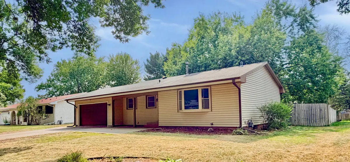 8001 Edgewood Avenue N, Brooklyn Park, MN 55445 - #1