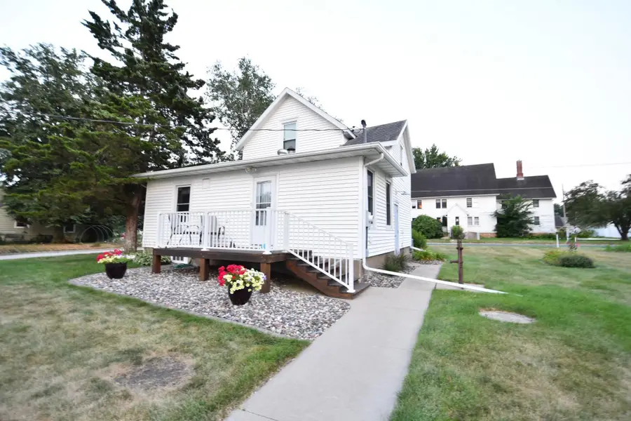 196 Mill Street, Zumbrota, MN 55992 - #2