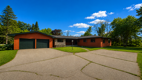 N6367 Pond Street, Manawa, WI 54949