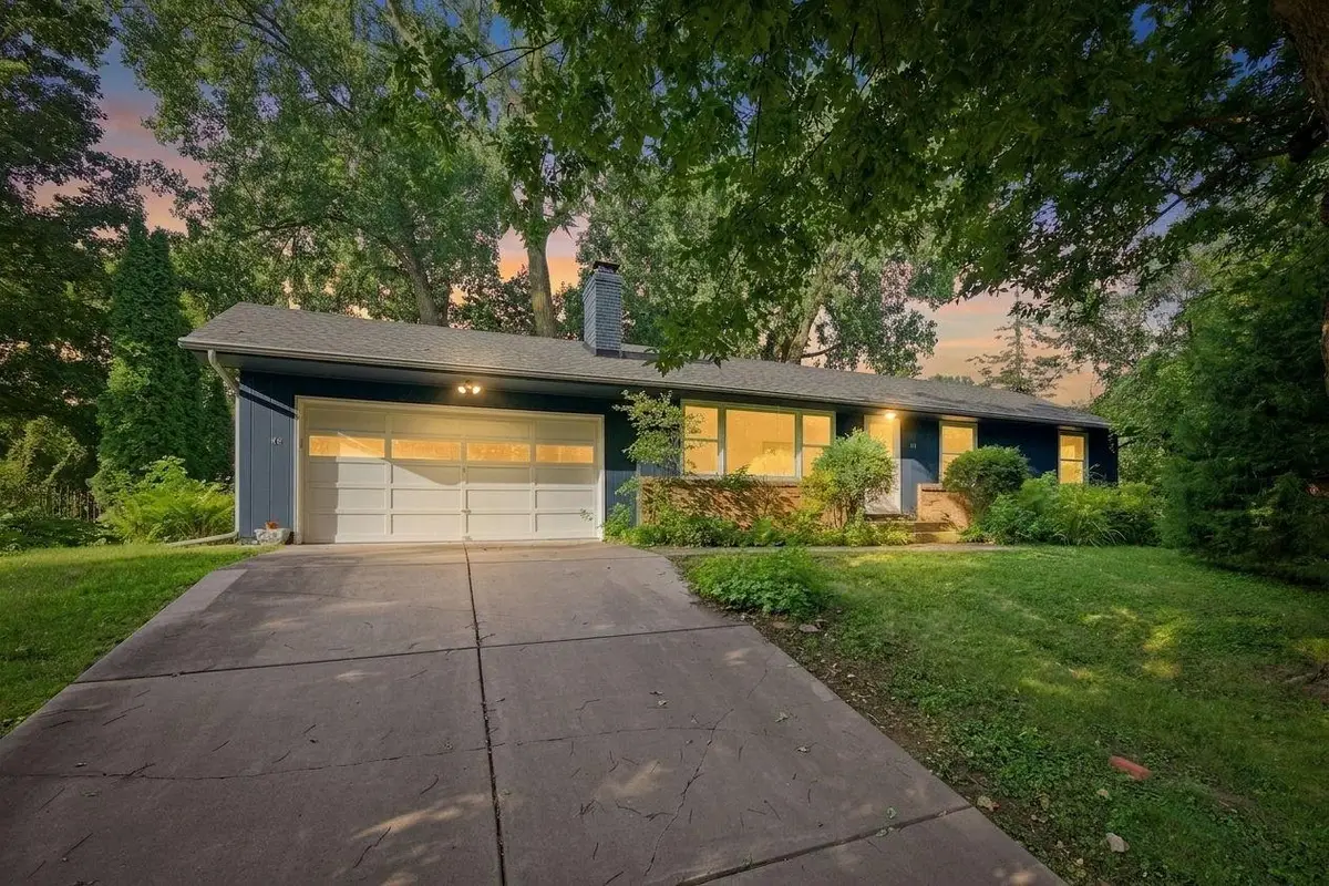 148 Ridgeview Lane, Wayzata, MN 55391 - #1