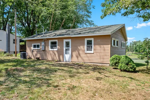 8437 241st Avenue Ne, Stacy, MN 55079