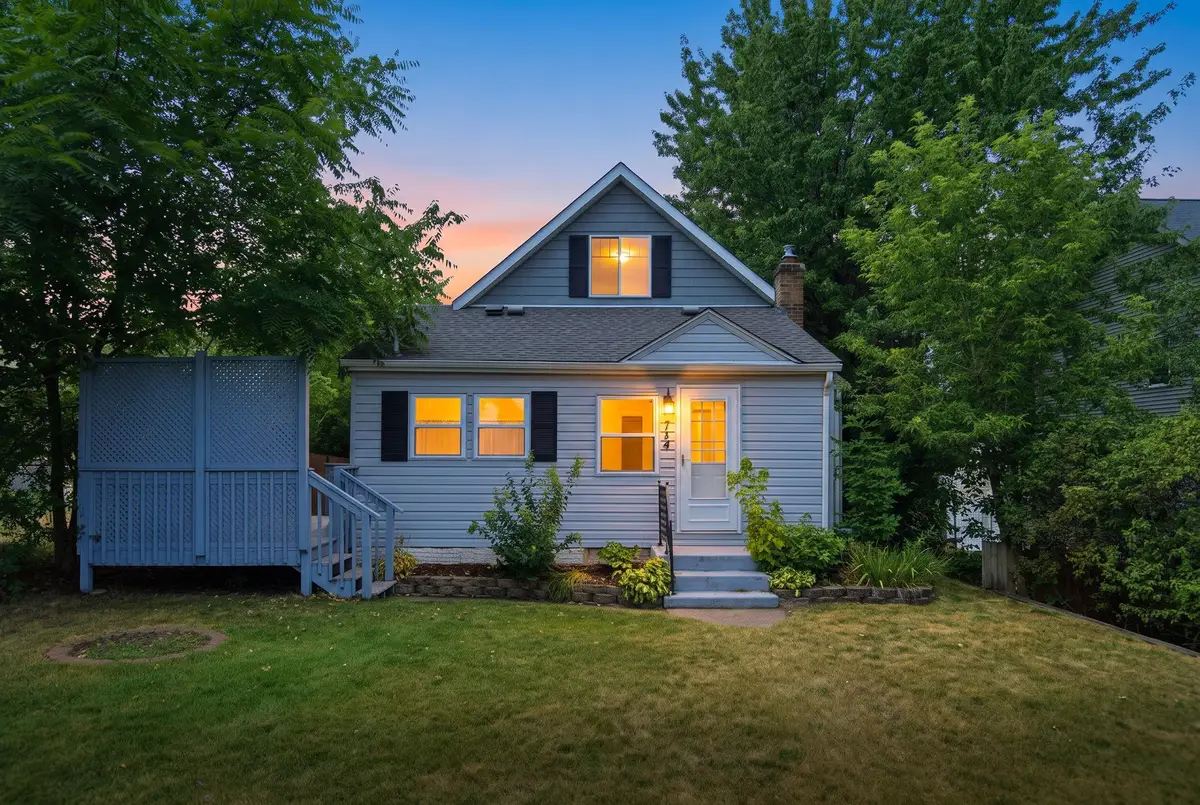 724 1st Avenue Nw, New Brighton, MN 55112 - #1