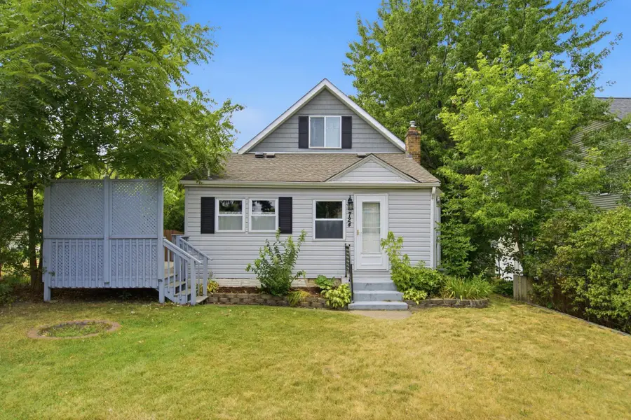 724 1st Avenue Nw, New Brighton, MN 55112 - #2