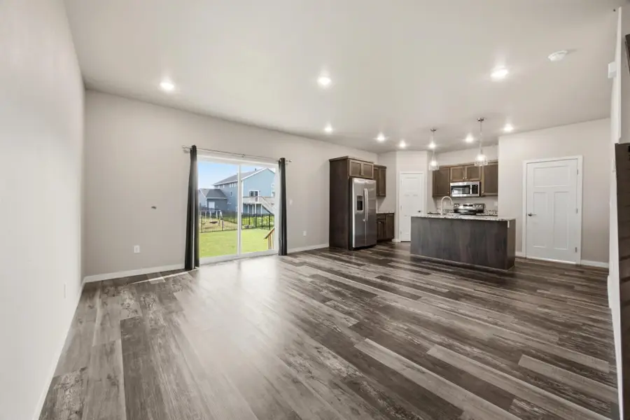 6021 78th Avenue S, Horace, ND 58047 - #2