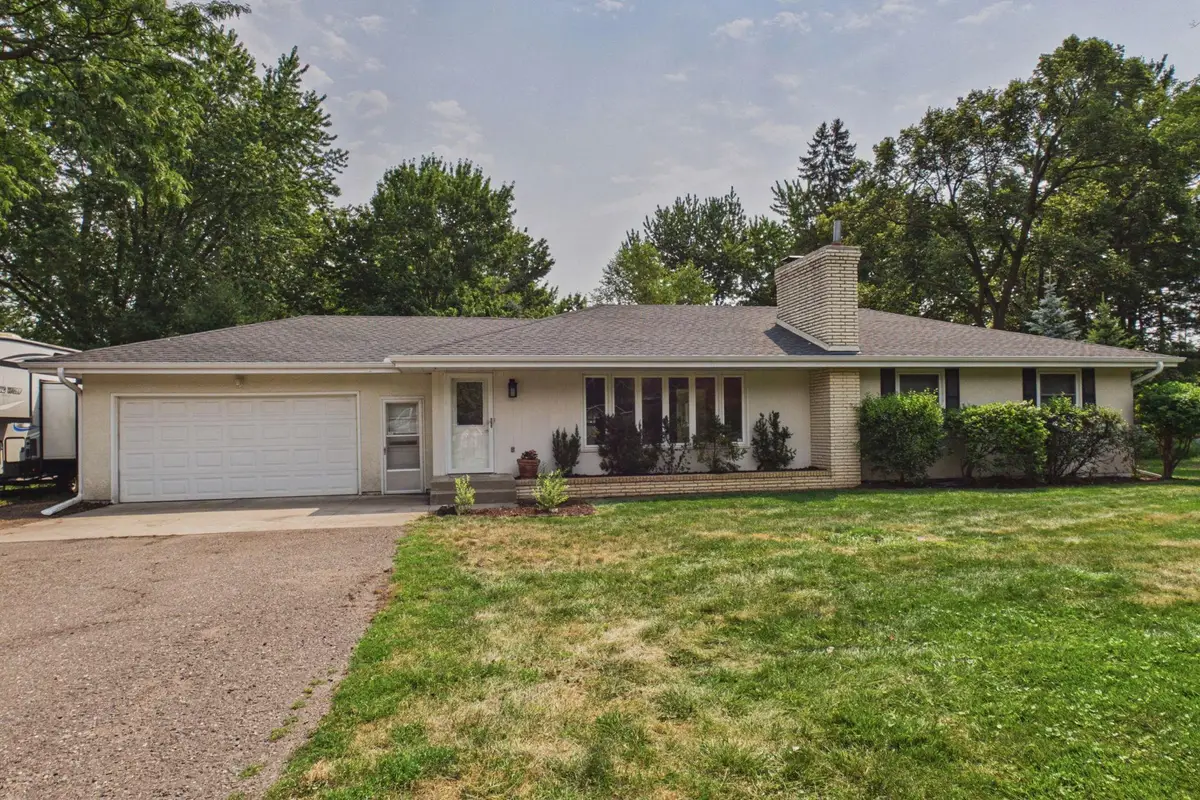 3287 Lake Elmo Avenue N, Lake Elmo, MN 55042 - #1