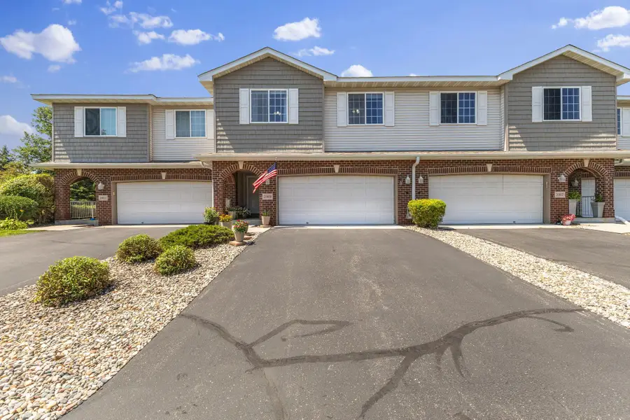 20609 Harrow Court, Lakeville, MN 55044 - #2