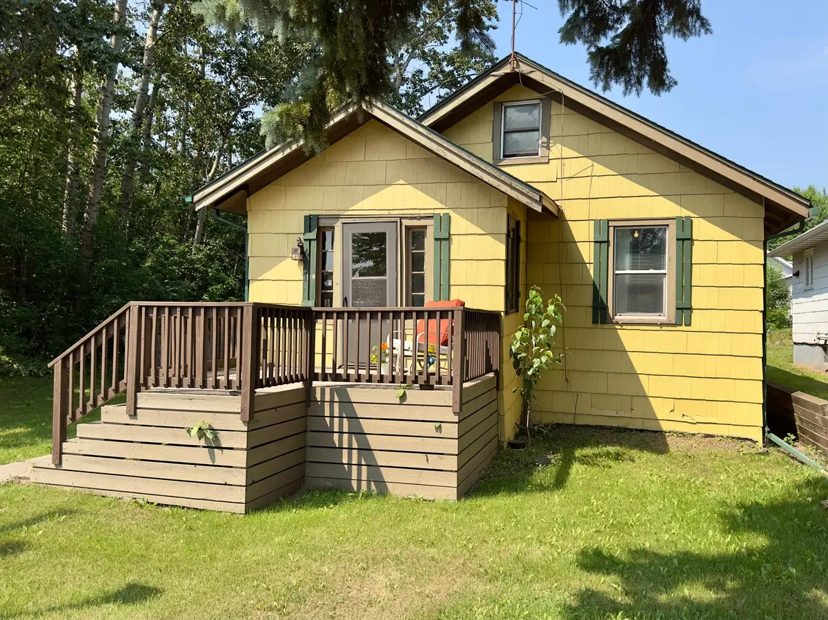 421 S 69th Avenue W, Duluth, MN 55807 - #1