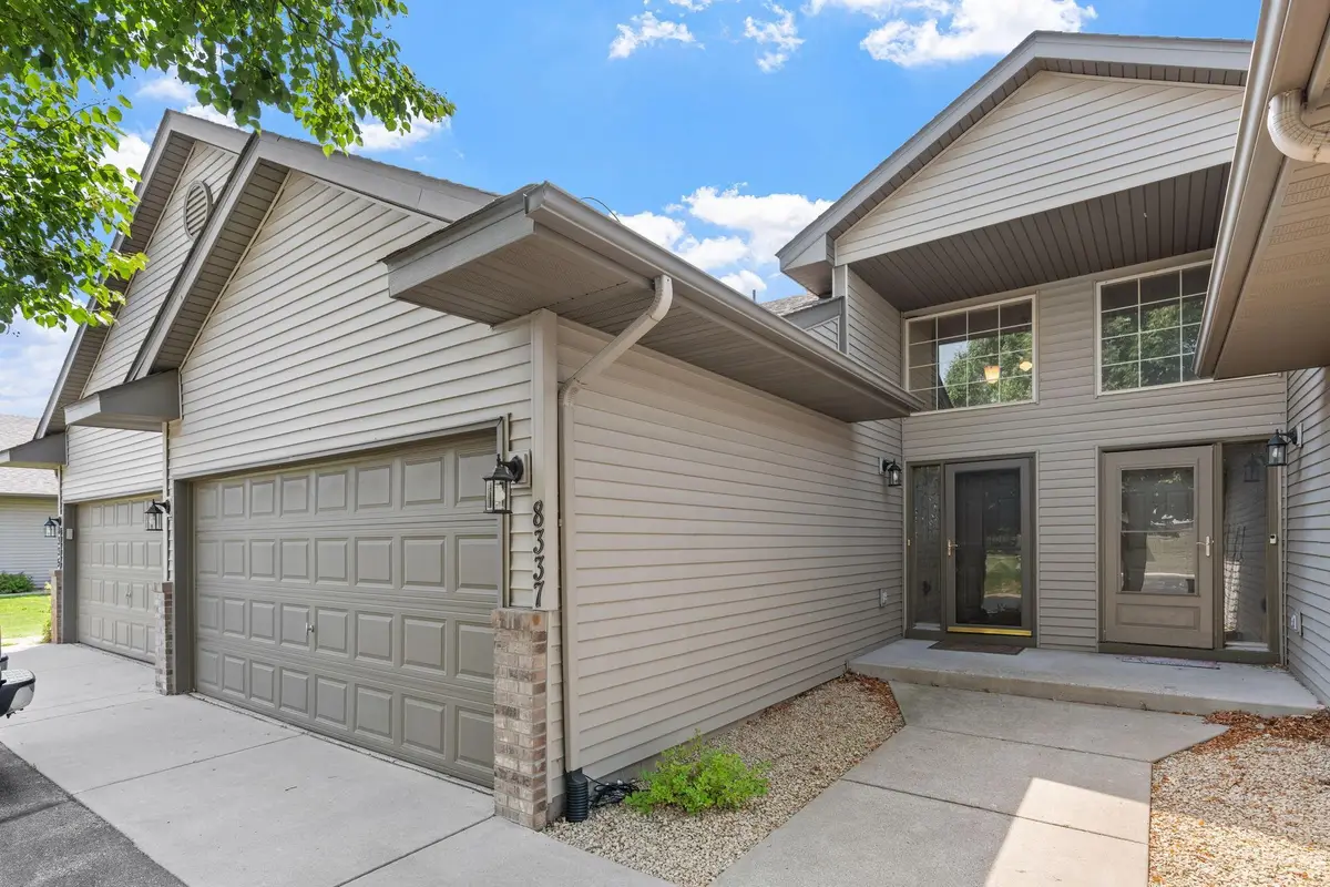 8337 Parkview Avenue Ne, Otsego, MN 55330 - #1