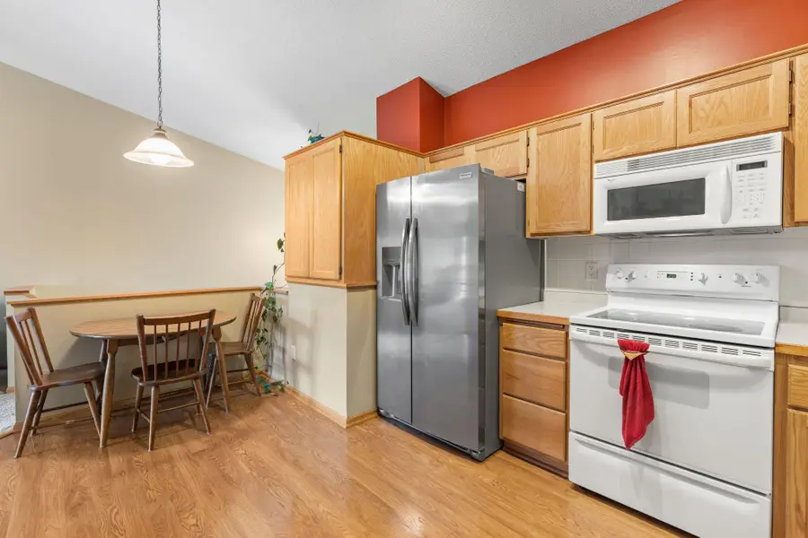 8337 Parkview Avenue Ne, Otsego, MN 55330 - #3