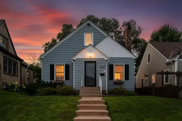1247 Berkeley Avenue, Saint Paul, MN 55105