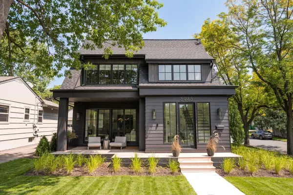 5945 Saint Johns Avenue, Edina, MN 55424