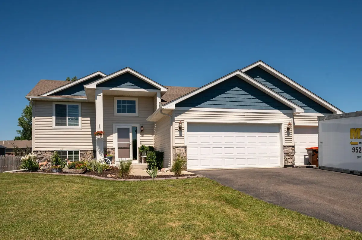 704 Bremen Circle, Waverly, MN 55390 - #1