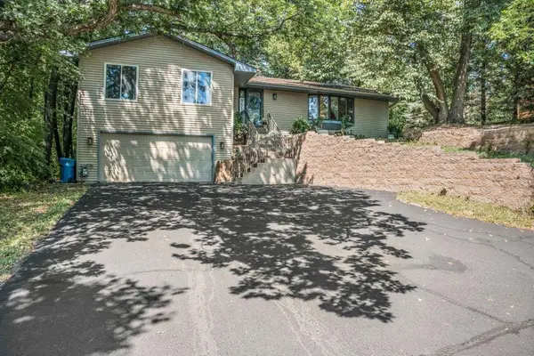 11708 Sunset Trail, Plymouth, MN 55441