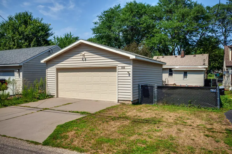 1992 Clear Avenue, Saint Paul, MN 55119 - #2