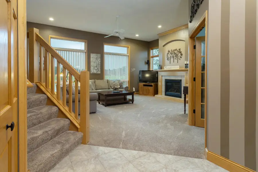 20585 Islandview Circle, Lakeville, MN 55044 - #3