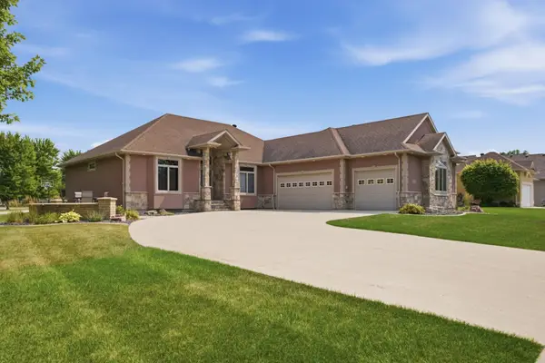 1911 Princeton Lane, West Fargo, ND 58078