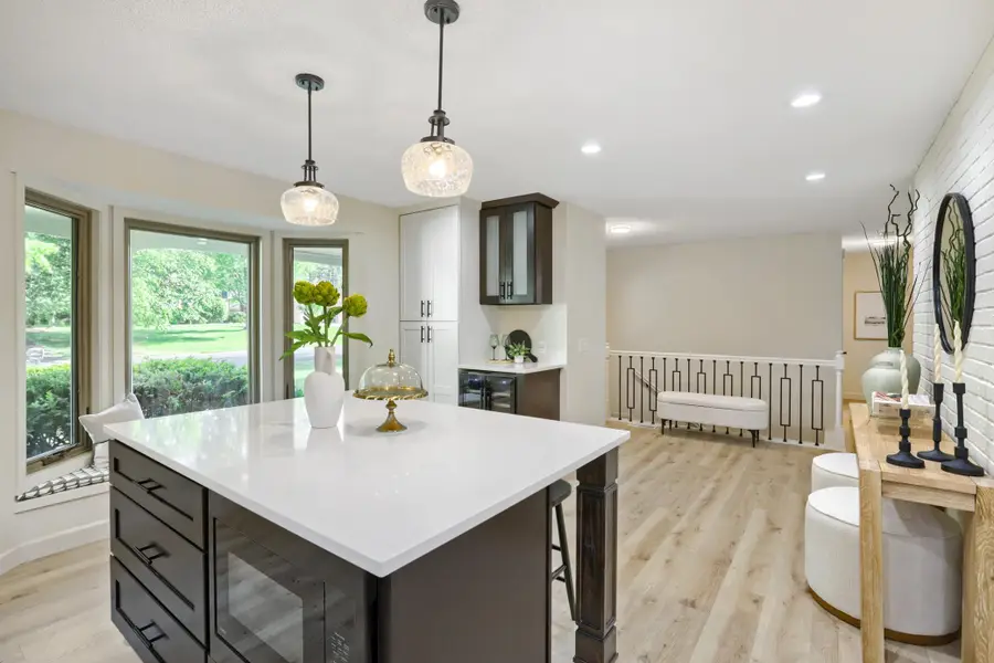 8100 Rhode Island Circle, Bloomington, MN 55438 - #3