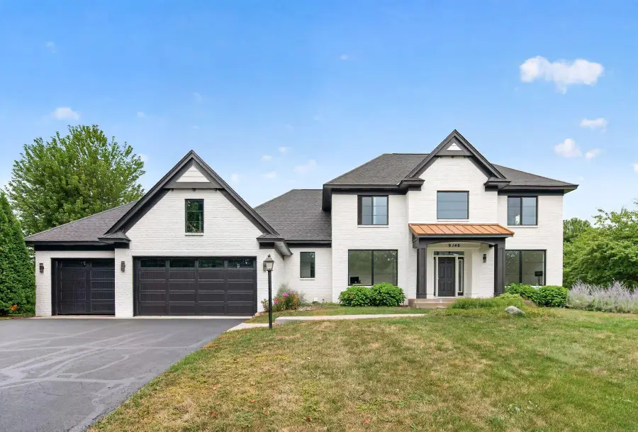 9140 Heritage Way, Woodbury, MN 55125 - #2