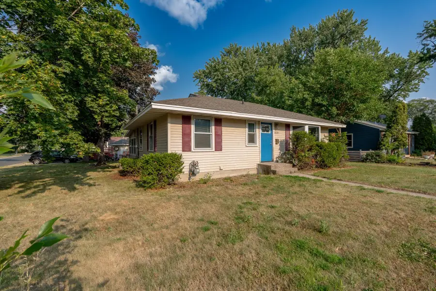 8501 Nicollet Avenue S, Bloomington, MN 55420 - #2