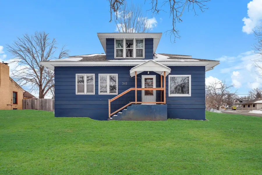 345 2nd Avenue Sw, Milaca, MN 56353 - #2