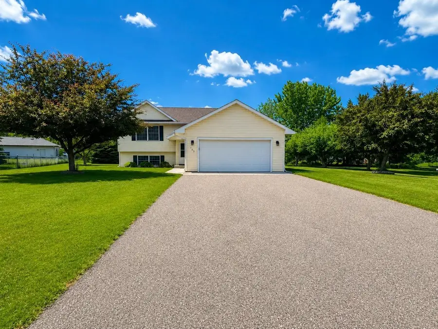 109 French Court, Roberts, WI 54023 - #2