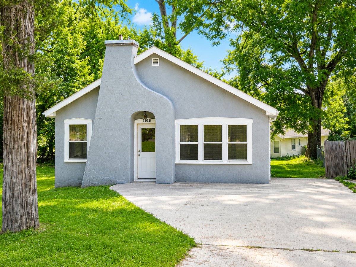 1916 Albion Avenue, Fairmont, MN 56031 - #1