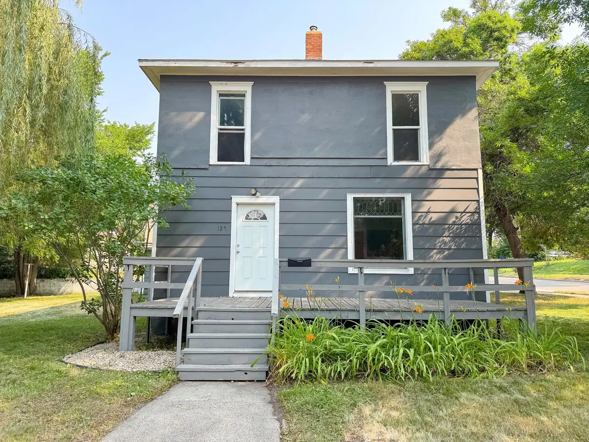 127 E Summit Avenue, Fergus Falls, MN 56537 - #1