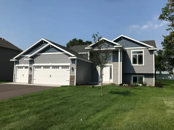 31154 N Terra Vista Lane, Rockville, MN 56301