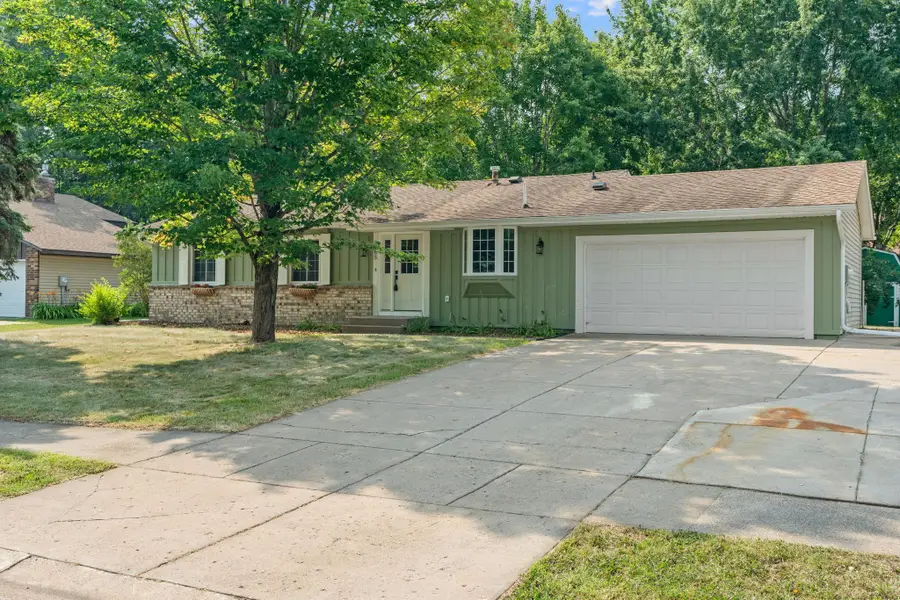 9665 106th Avenue N, Maple Grove, MN 55369 - #3