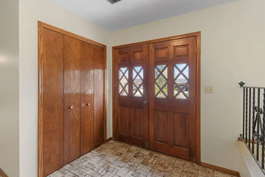 9908 Oxborough Road, Bloomington, MN 55437 - #3