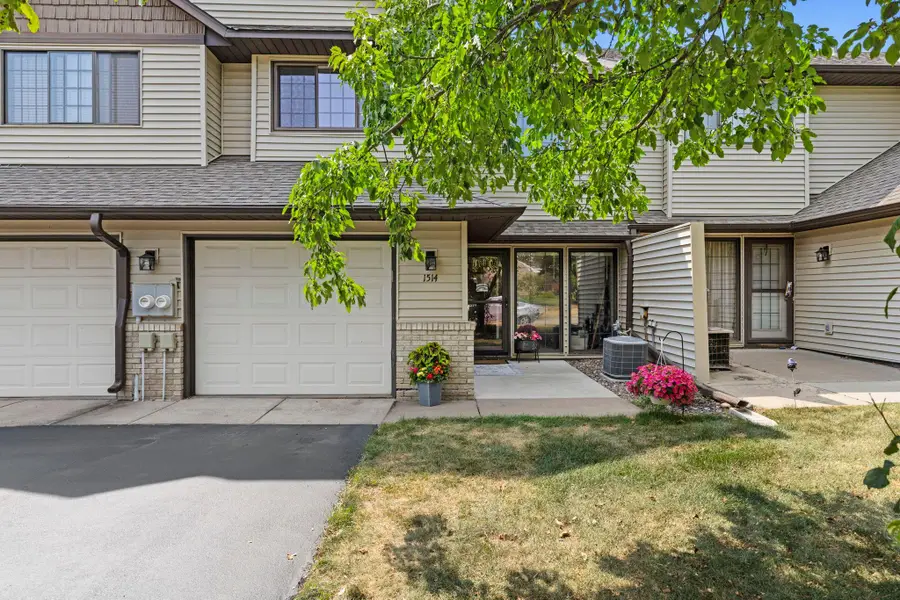 1514 Cottage Drive, Stillwater, MN 55082 - #2
