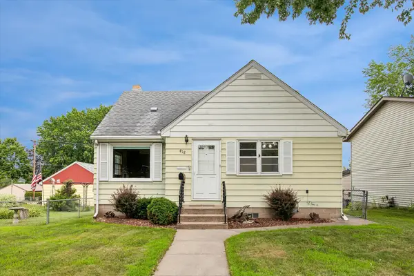 418 17th Avenue N, South Saint Paul, MN 55075