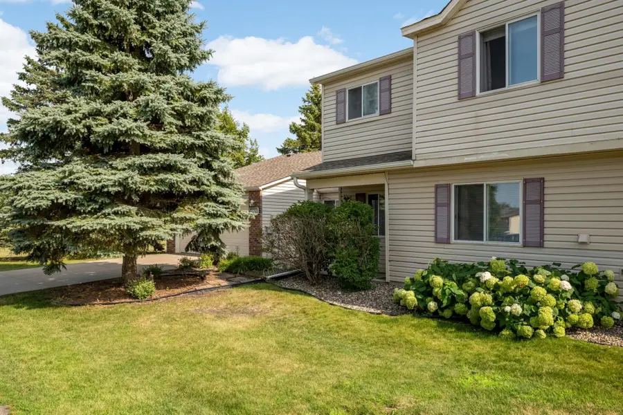 15822 Griffon Path, Apple Valley, MN 55124 - #2