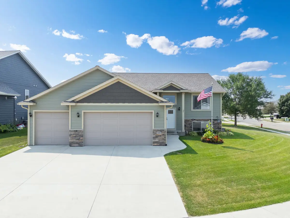 4300 Genevieve Place Nw, Rochester, MN 55901 - #1