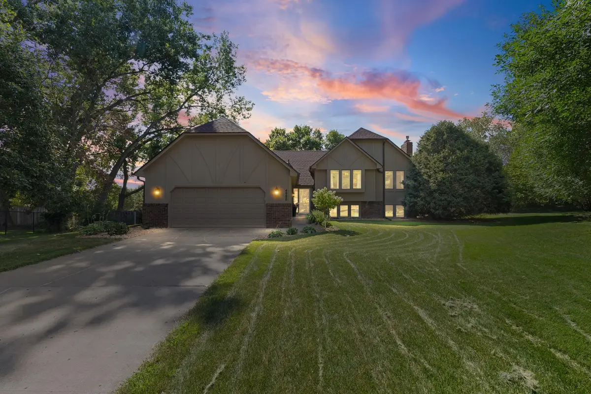 4980 Oakview Lane N, Plymouth, MN 55442 - #1