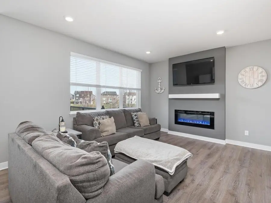 1048 Shoreview Drive, Jordan, MN 55352 - #3