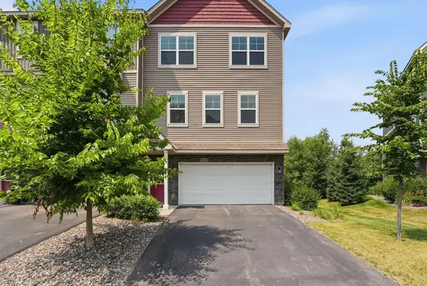 9669 Olive Lane N, Maple Grove, MN 55311