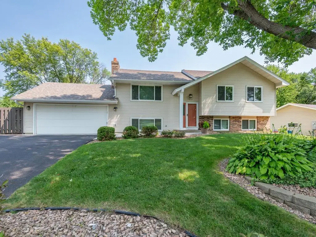 7926 Chesshire Lane N, Maple Grove, MN 55311 - #1