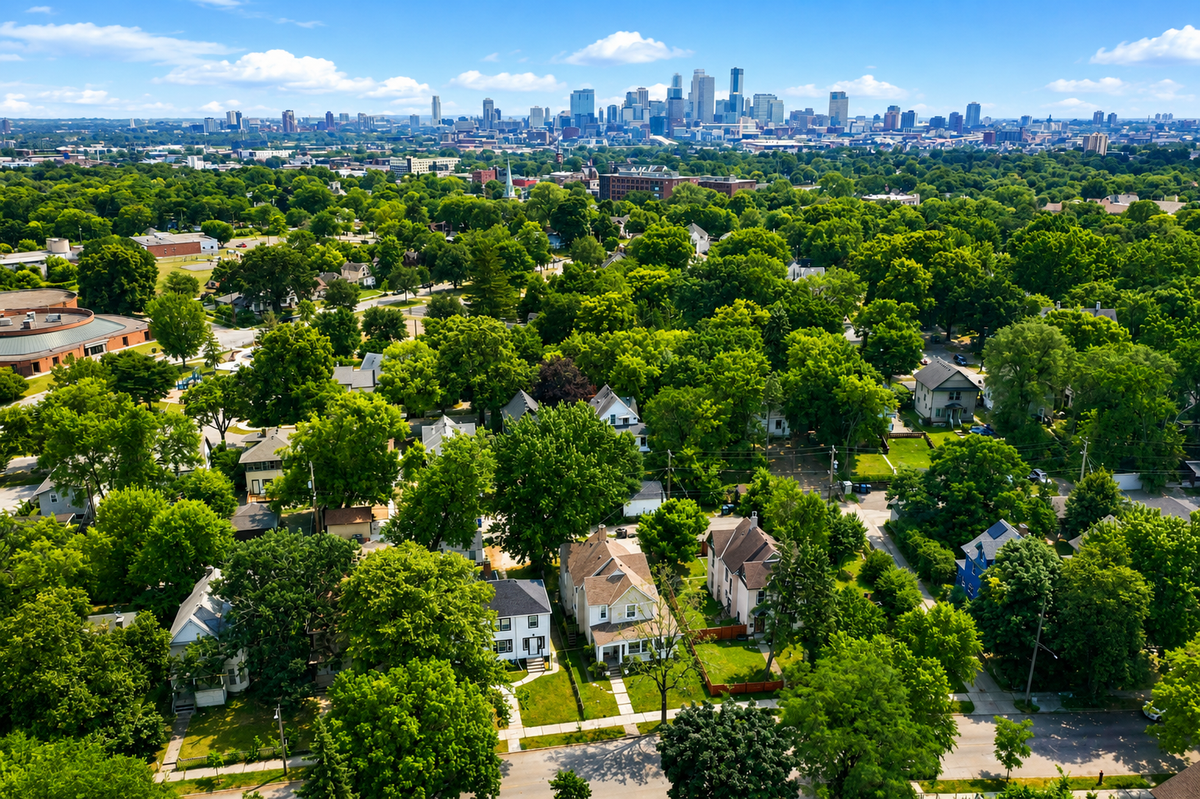 2410 James Avenue N, Minneapolis, MN 55411 - #1