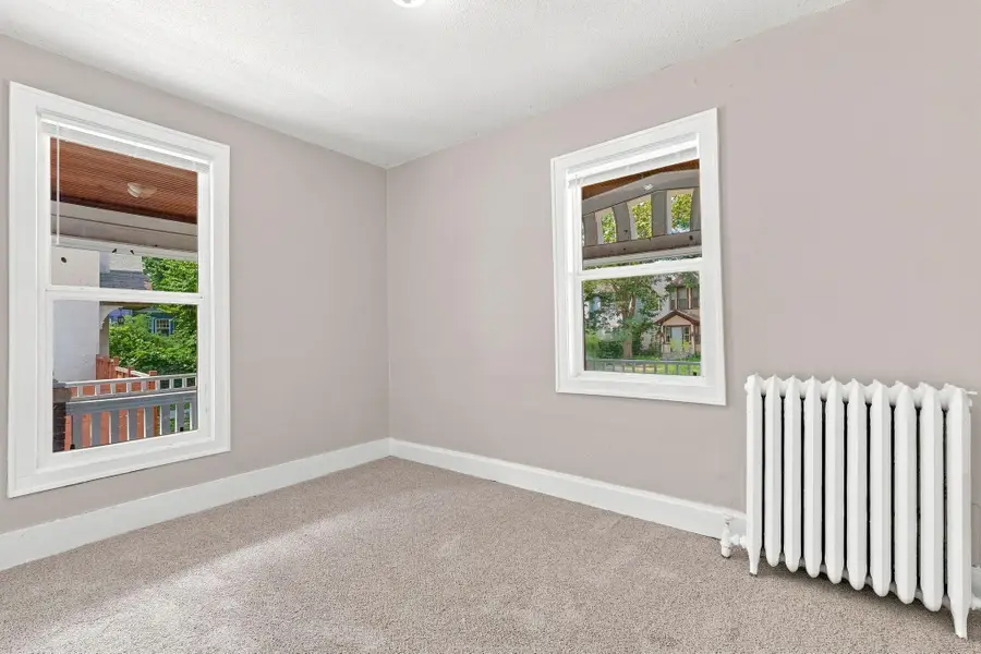 2410 James Avenue N, Minneapolis, MN 55411 - #3