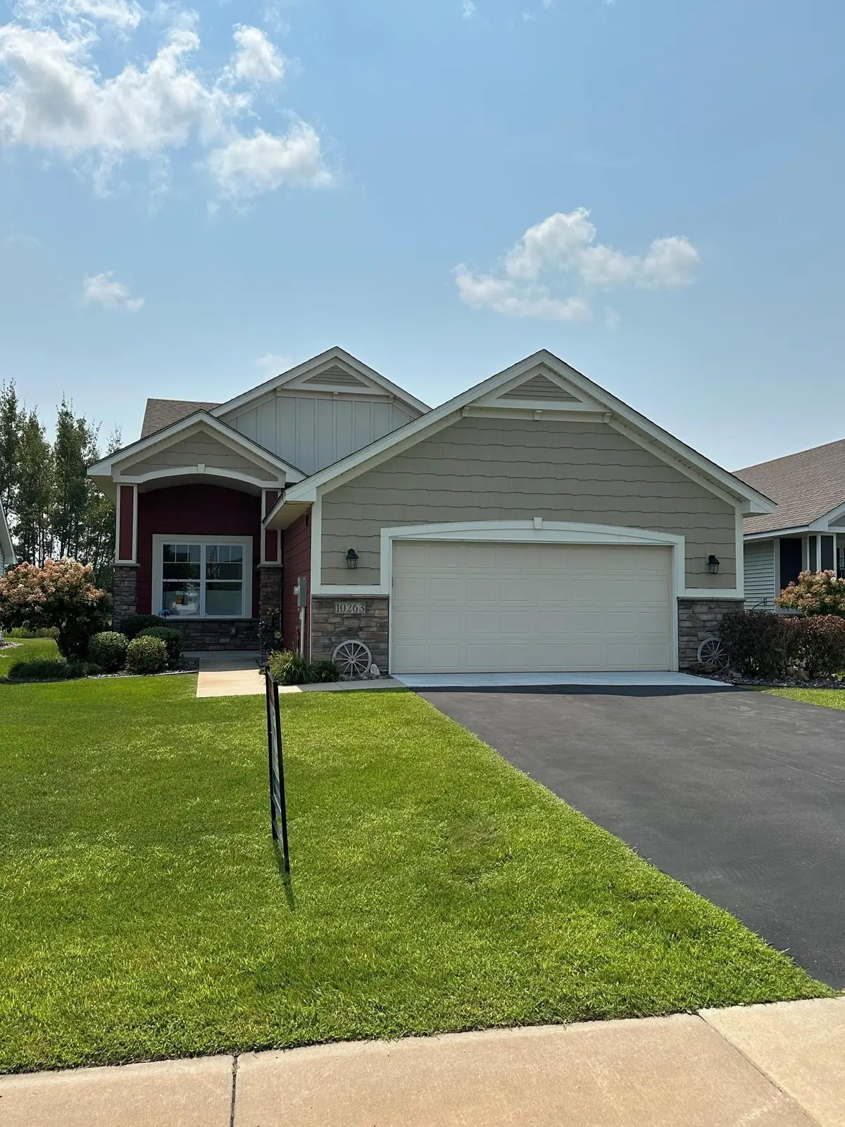 10263 Kittredge Parkway Ne, Albertville, MN 55301 - #1