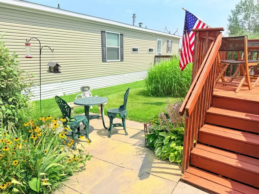 2204 Mockingbird Place Nw, Stewartville, MN 55976 - #2
