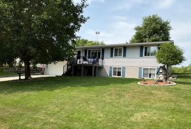 452 Kouwe Street Nw, Hutchinson, MN 55350 - #1