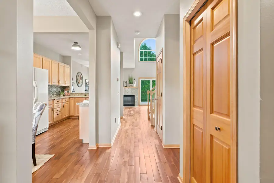 1971 Andrew Court, Chanhassen, MN 55317 - #3