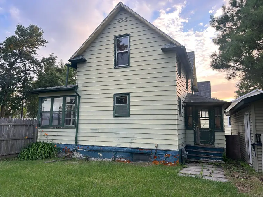 309 4th Street W, Thief River Falls, MN 56701 - #3