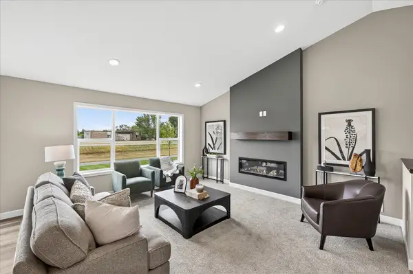 4602 89th Street Ne, Monticello, MN 55362