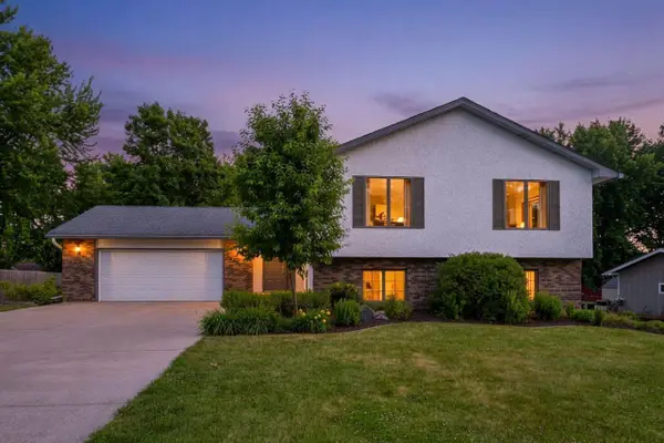 4027 Elmwood Drive, Saint Bonifacius, MN 55375